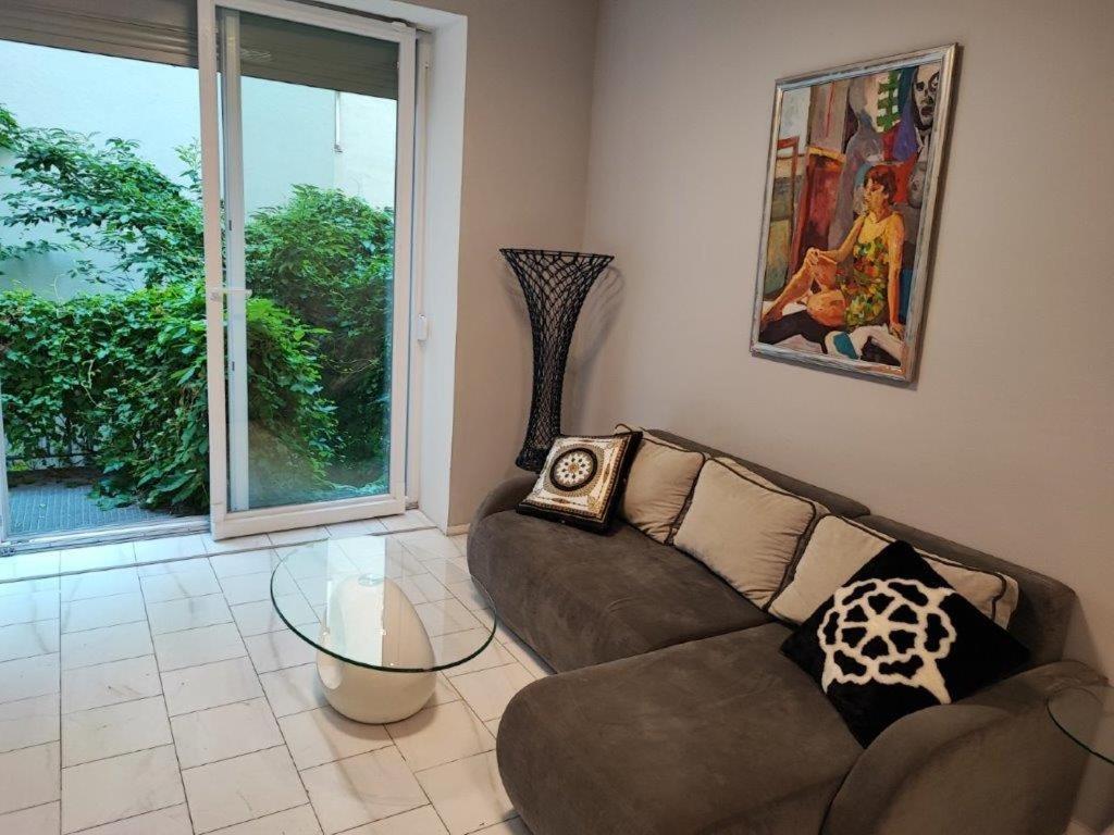Central Vienna Apartment With Unique 40M2 City Garden & Self Check In 外观 照片