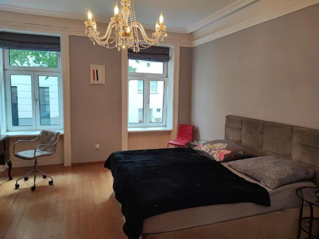 Central Vienna Apartment With Unique 40M2 City Garden & Self Check In 外观 照片