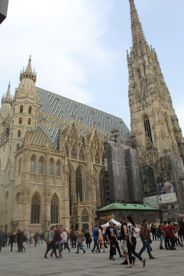 Central Vienna Apartment With Unique 40M2 City Garden & Self Check In 外观 照片