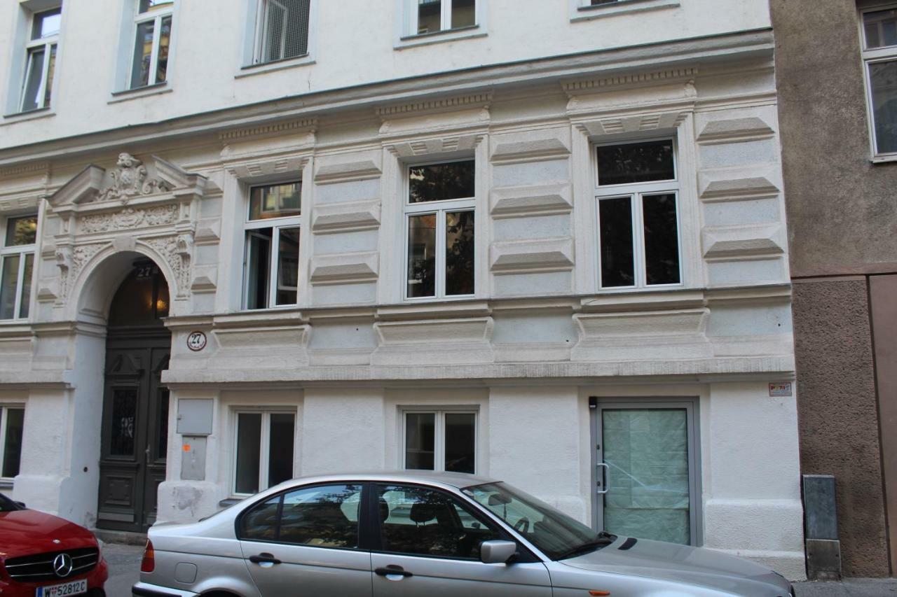Central Vienna Apartment With Unique 40M2 City Garden & Self Check In 外观 照片