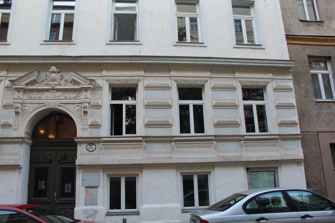 Central Vienna Apartment With Unique 40M2 City Garden & Self Check In 外观 照片